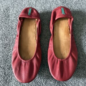 Tieks by Gavrieli Ballet Flats Red Leather Slip-On Rubber Sole Size 8 Comfort